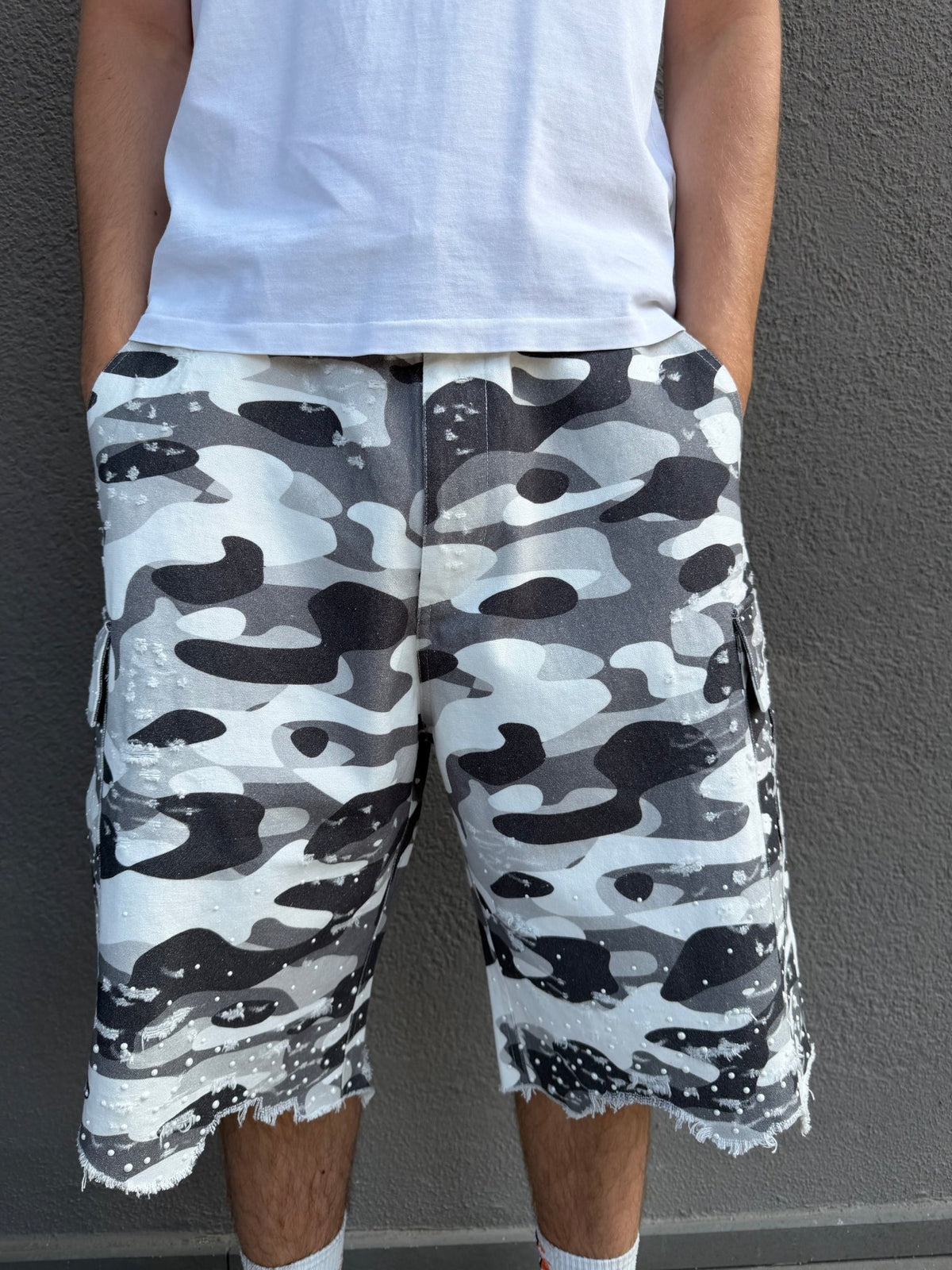“Stardust” Camo Cargo Shorts - Oblivio
